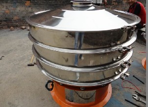 1000全不锈钢旋振筛下部喷塑